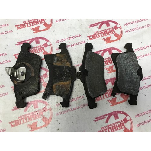 Гальмівні колодки передні Opel Combo 1.7CDTI 2001-2011 1605080